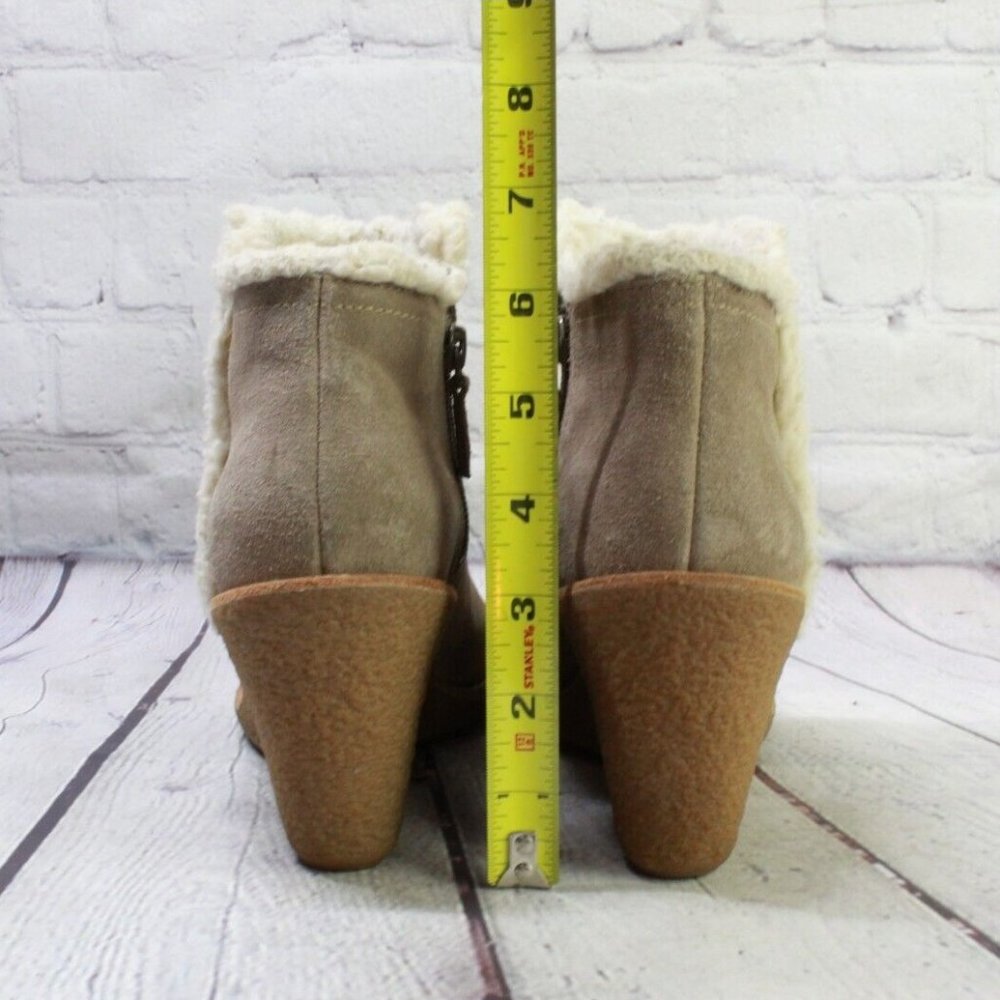 Cole Haan Brown Suede Slip On Side Zip Ankle Wedge Boots Size 7.5 B - Picture 6 of 9